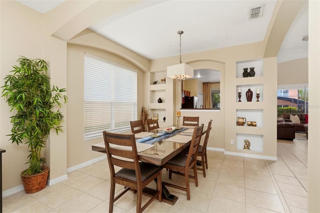 For Sale: $485,000 (6 beds, 5 baths, 2771 Square Feet)