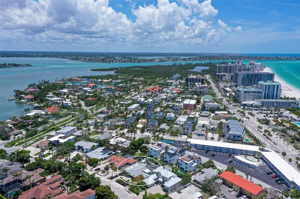 For Sale: $2,350,000 (3 beds, 3 baths, 2272 Square Feet)