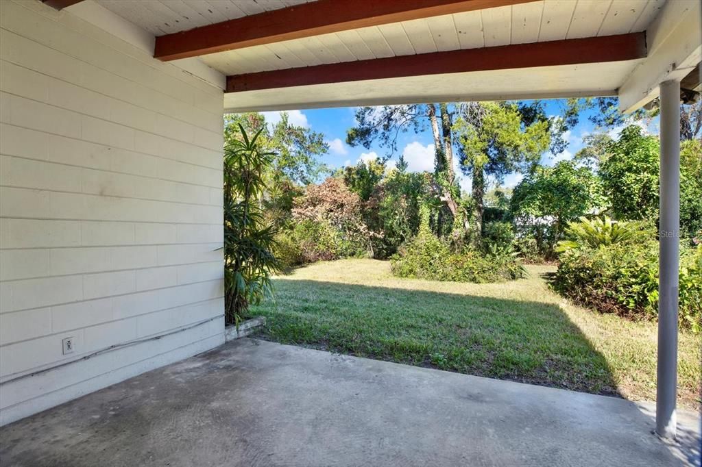 For Sale: $389,900 (3 beds, 2 baths, 1586 Square Feet)