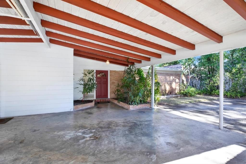 For Sale: $389,900 (3 beds, 2 baths, 1586 Square Feet)