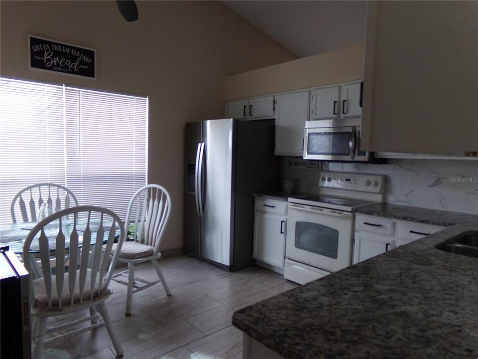 En Venta: $430,000 (3 camas, 2 baños, 1574 Pies cuadrados)