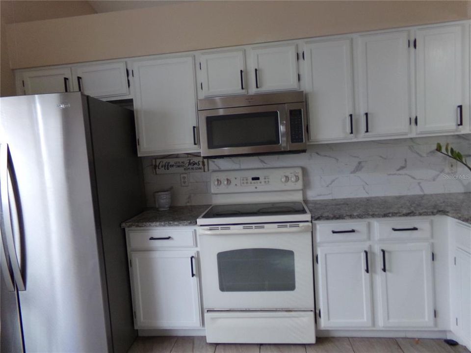 En Venta: $430,000 (3 camas, 2 baños, 1574 Pies cuadrados)