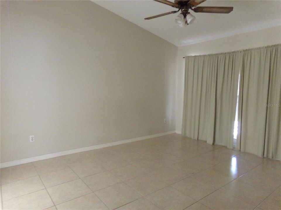 En Venta: $430,000 (3 camas, 2 baños, 1574 Pies cuadrados)