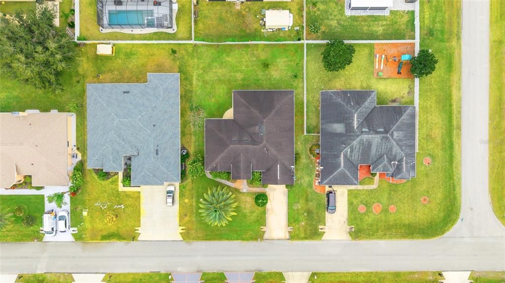 待售: $385,000 (3 贝兹, 2 浴室, 2364 平方英尺)