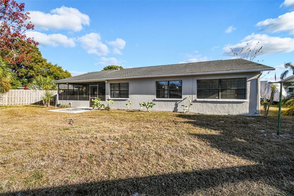 For Sale: $274,900 (2 beds, 2 baths, 1510 Square Feet)