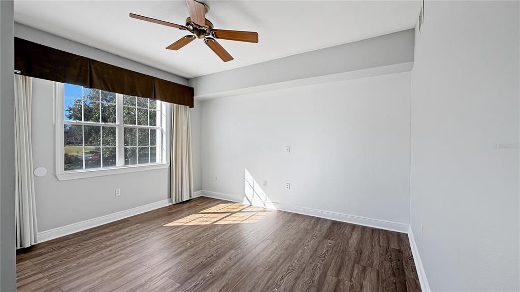 For Sale: $249,900 (3 beds, 2 baths, 1344 Square Feet)