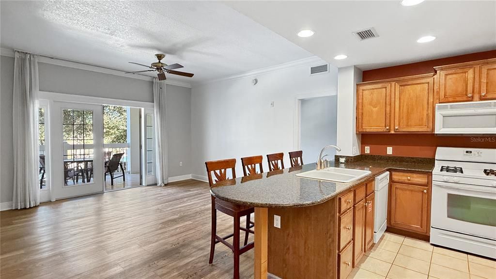 For Sale: $249,900 (3 beds, 2 baths, 1344 Square Feet)