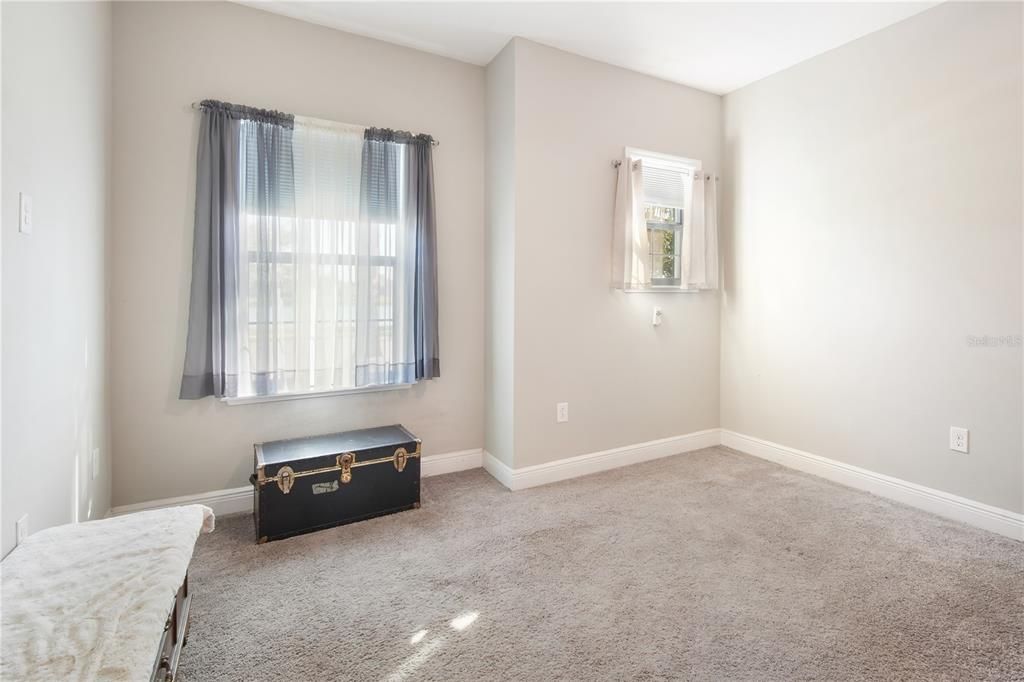 待售: $480,000 (3 贝兹, 2 浴室, 1970 平方英尺)