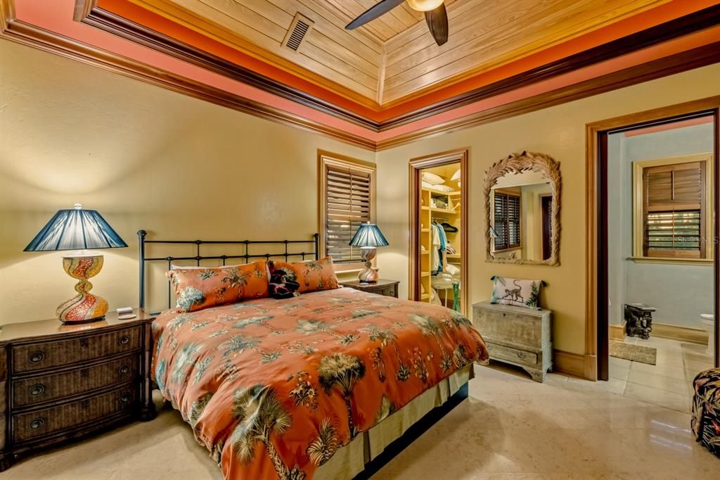 На продажу: $10,895,000 (5 спален, 6 ванн, 6417 Квадратных фут)