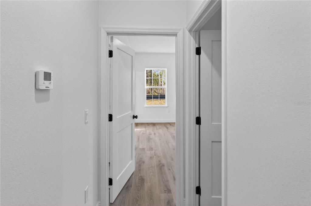 В аренду: $2,100 (4 спален, 2 ванн, 1774 Квадратных фут)