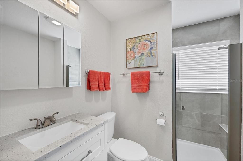 На продажу: $749,000 (2 спален, 2 ванн, 1338 Квадратных фут)