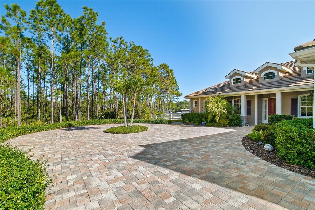 待售: $2,700,000 (5 贝兹, 4 浴室, 4287 平方英尺)