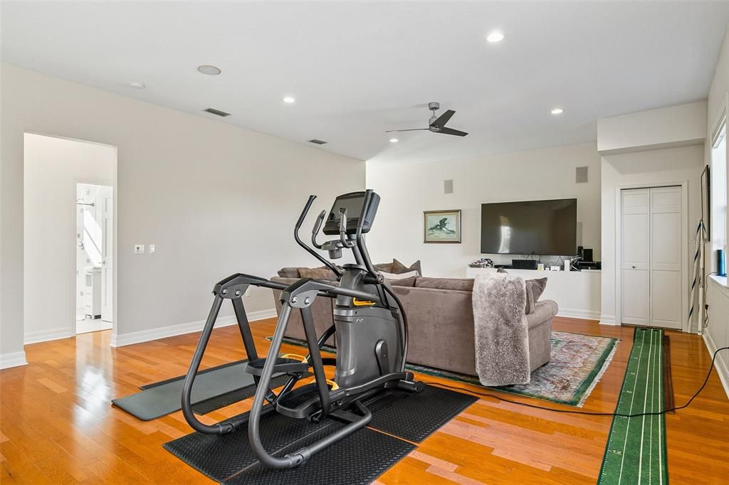 待售: $2,700,000 (5 贝兹, 4 浴室, 4287 平方英尺)