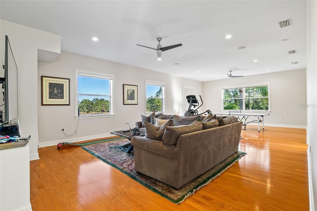 待售: $2,700,000 (5 贝兹, 4 浴室, 4287 平方英尺)