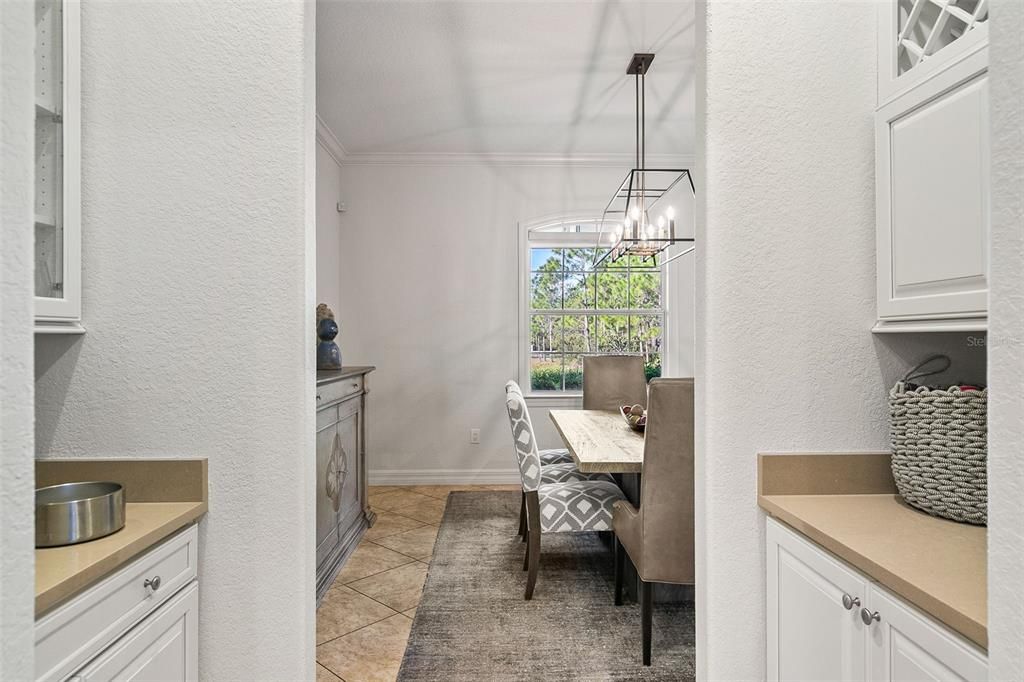 待售: $2,700,000 (5 贝兹, 4 浴室, 4287 平方英尺)