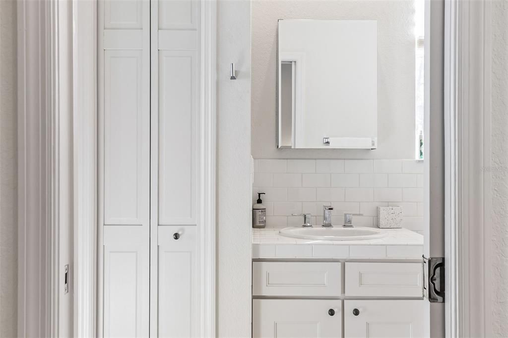 待售: $2,700,000 (5 贝兹, 4 浴室, 4287 平方英尺)