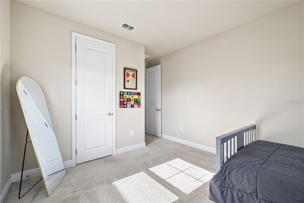 En Venta: $672,000 (5 camas, 4 baños, 3532 Pies cuadrados)