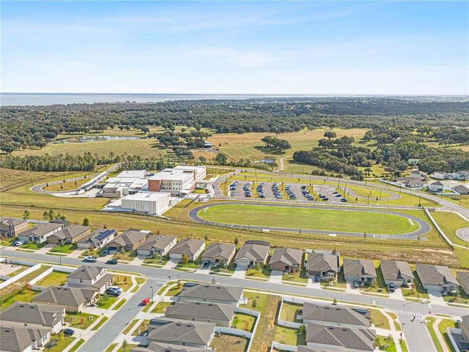 En Venta: $672,000 (5 camas, 4 baños, 3532 Pies cuadrados)