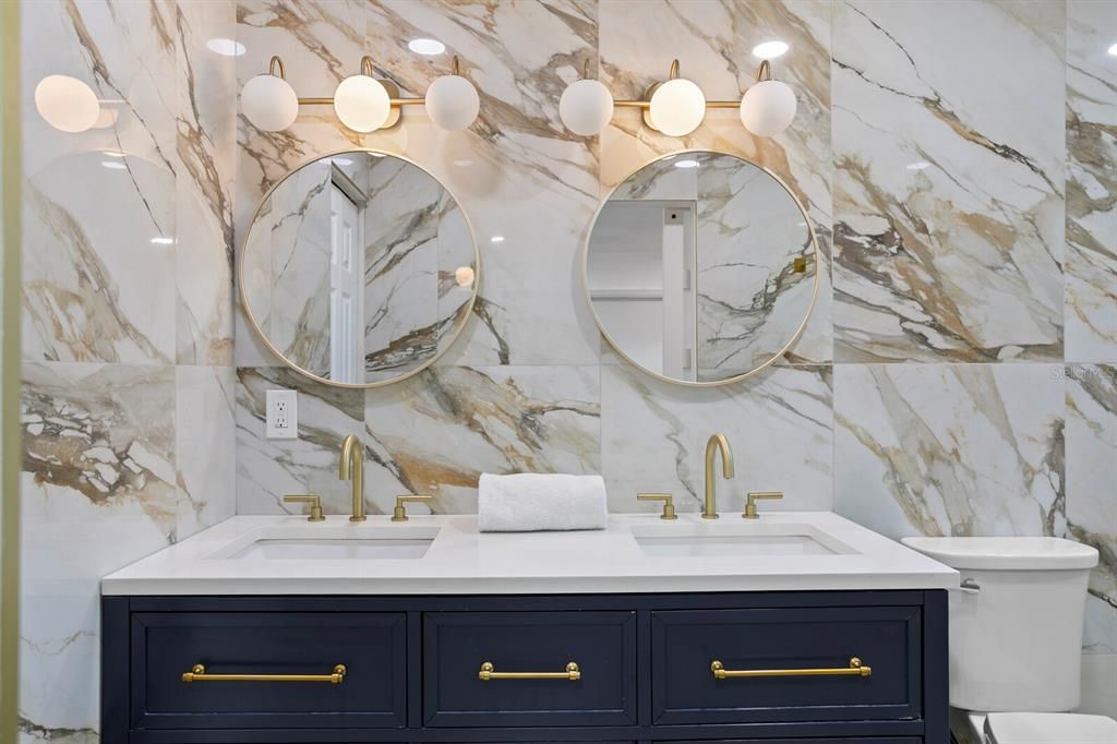 待售: $919,000 (4 贝兹, 2 浴室, 2059 平方英尺)