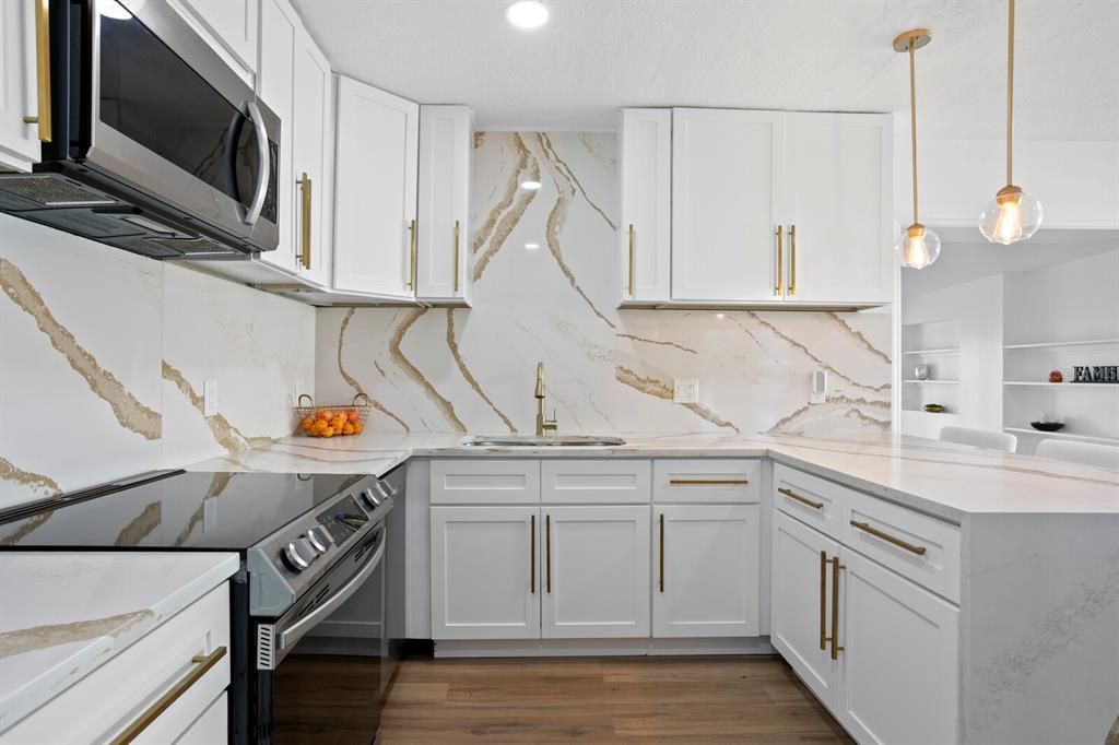 待售: $919,000 (4 贝兹, 2 浴室, 2059 平方英尺)