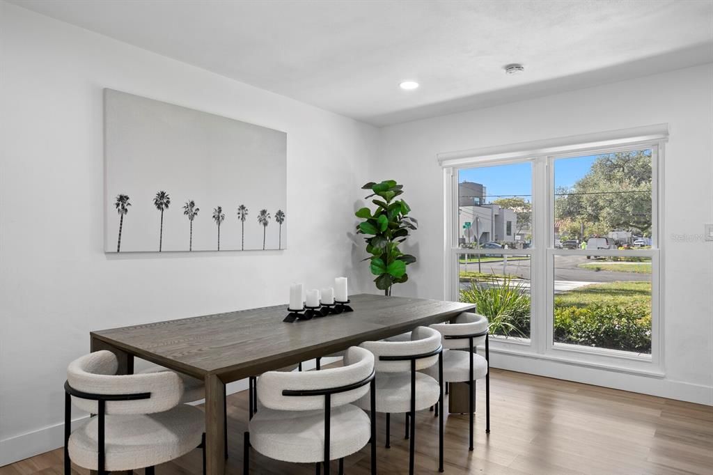 待售: $919,000 (4 贝兹, 2 浴室, 2059 平方英尺)