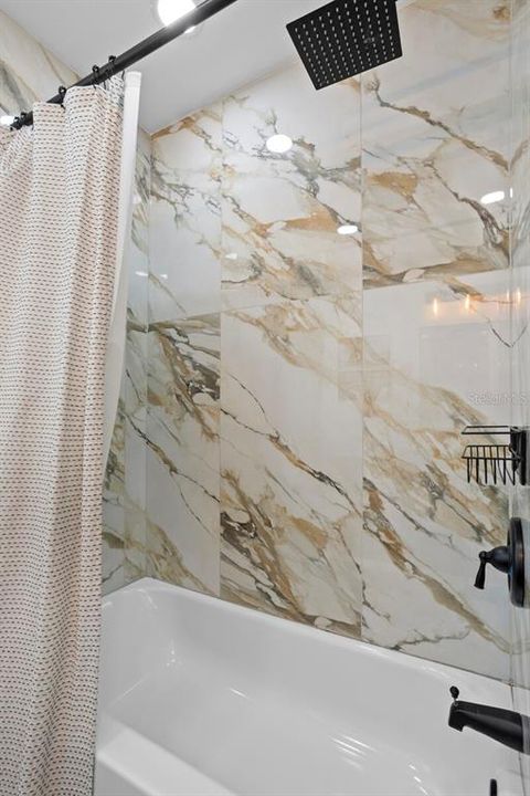 待售: $919,000 (4 贝兹, 2 浴室, 2059 平方英尺)