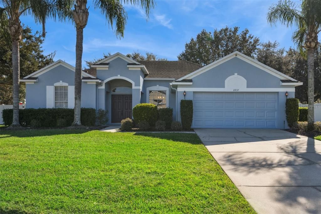 For Sale: $495,000 (4 beds, 2 baths, 1950 Square Feet)