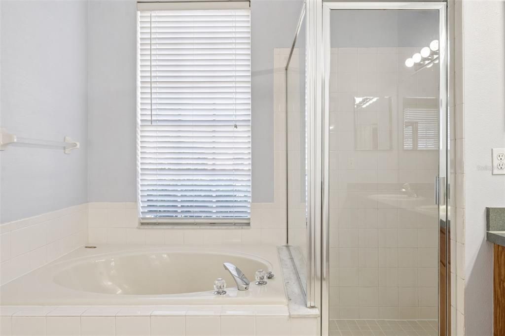 For Sale: $495,000 (4 beds, 2 baths, 1950 Square Feet)