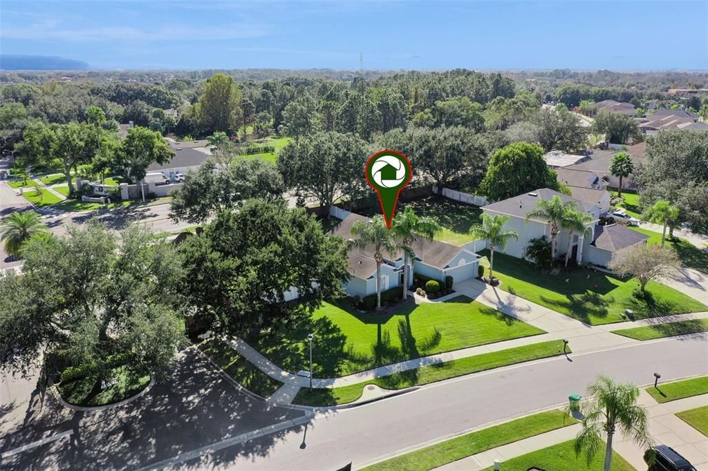 For Sale: $495,000 (4 beds, 2 baths, 1950 Square Feet)