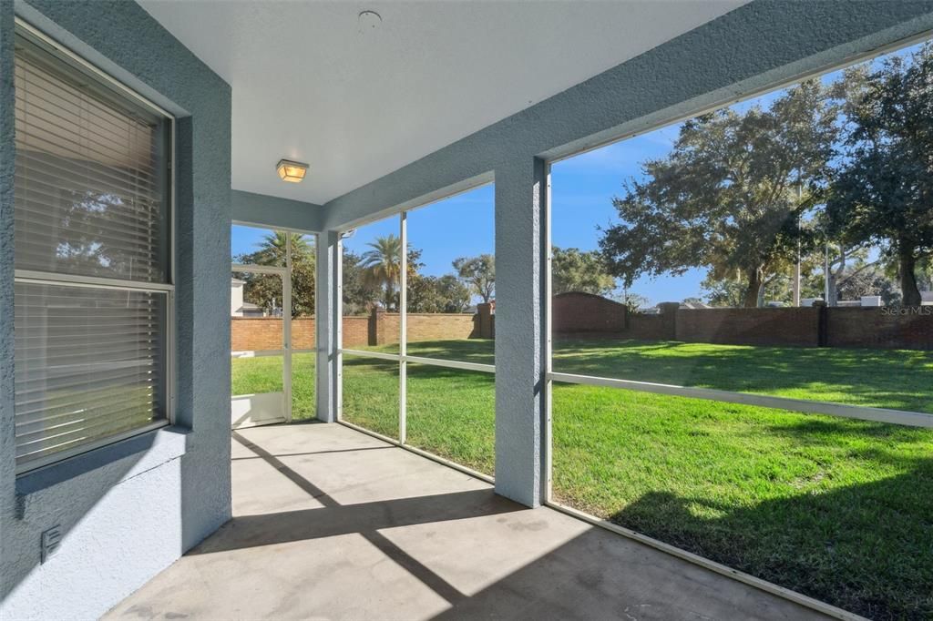 For Sale: $495,000 (4 beds, 2 baths, 1950 Square Feet)