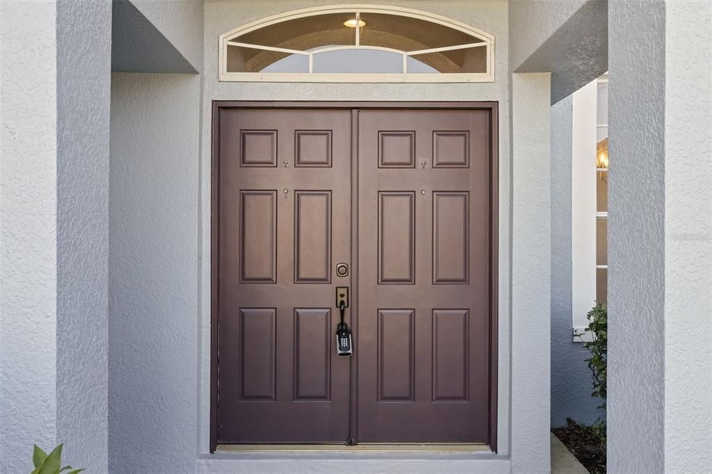 For Sale: $495,000 (4 beds, 2 baths, 1950 Square Feet)