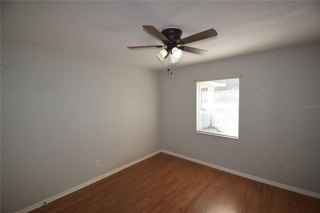 出租: $1,800 (3 贝兹, 2 浴室, 1416 平方英尺)