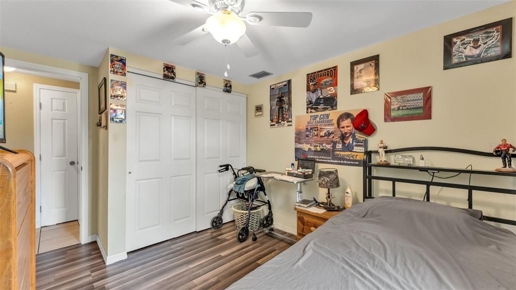 For Sale: $315,000 (4 beds, 2 baths, 1440 Square Feet)