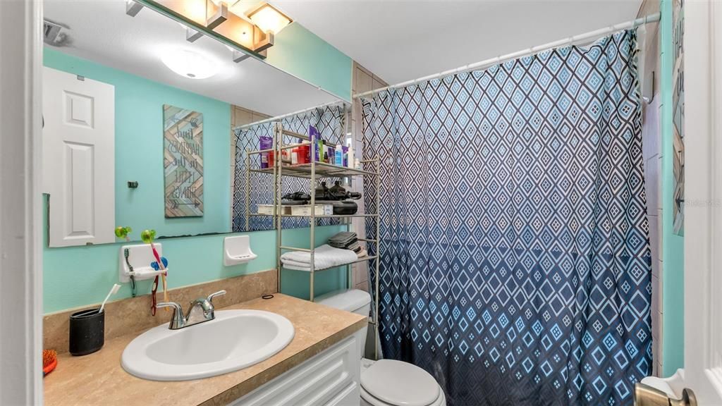 For Sale: $315,000 (4 beds, 2 baths, 1440 Square Feet)