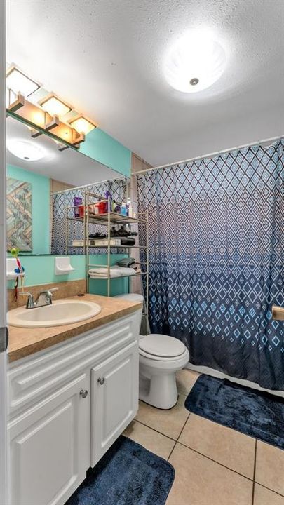 For Sale: $315,000 (4 beds, 2 baths, 1440 Square Feet)