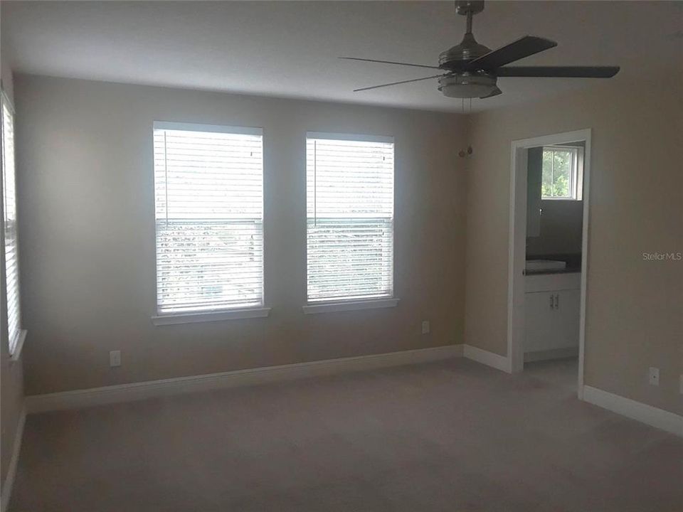 En Renta: $2,800 (3 camas, 2 baños, 1763 Pies cuadrados)