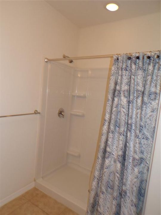 出租: $1,999 (3 贝兹, 2 浴室, 1690 平方英尺)