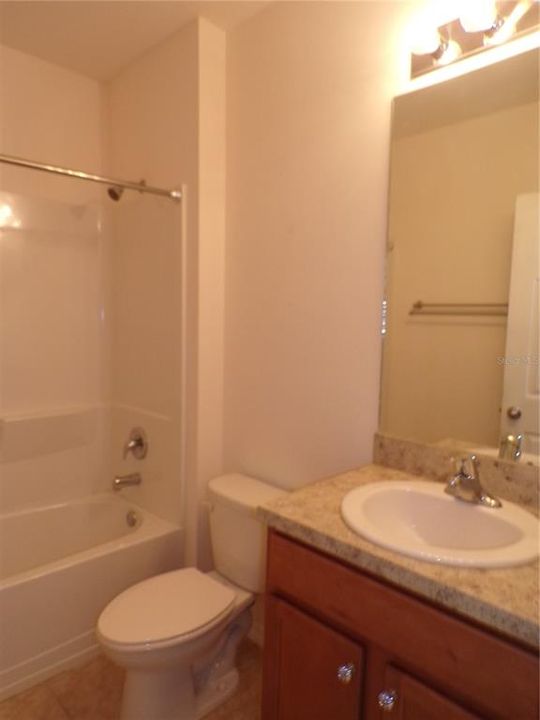 出租: $1,999 (3 贝兹, 2 浴室, 1690 平方英尺)