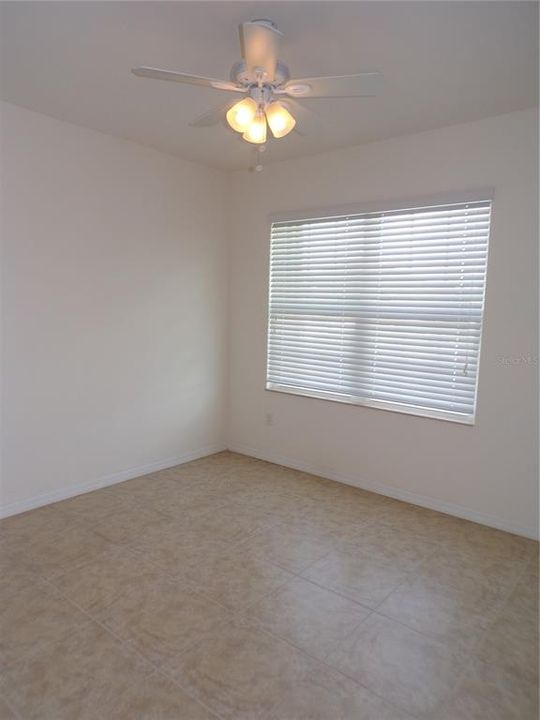 出租: $1,999 (3 贝兹, 2 浴室, 1690 平方英尺)