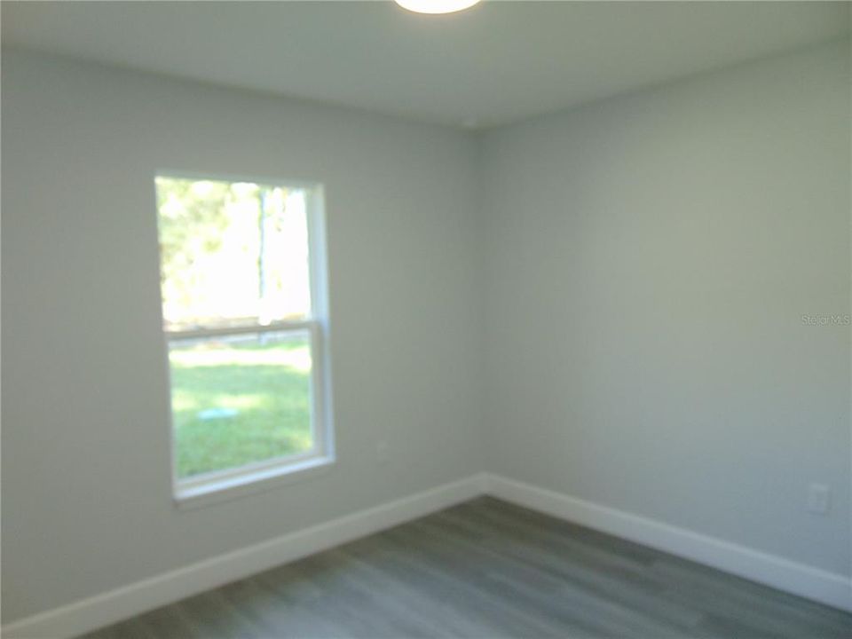 For Rent: $1,650 (3 beds, 2 baths, 1127 Square Feet)