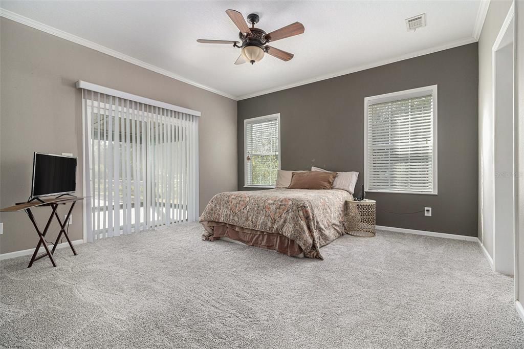 For Sale: $515,000 (2 beds, 2 baths, 1488 Square Feet)