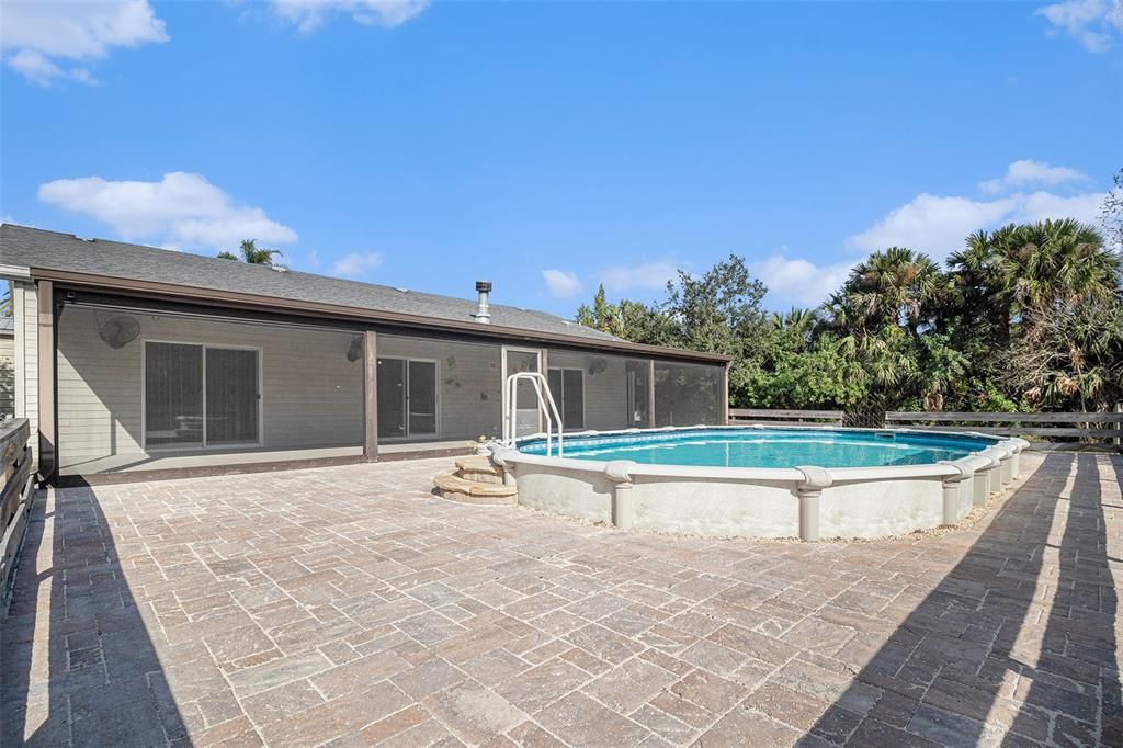 For Sale: $515,000 (2 beds, 2 baths, 1488 Square Feet)