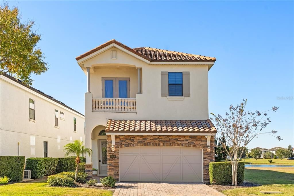 For Sale: $1,249,000 (5 beds, 5 baths, 3530 Square Feet)