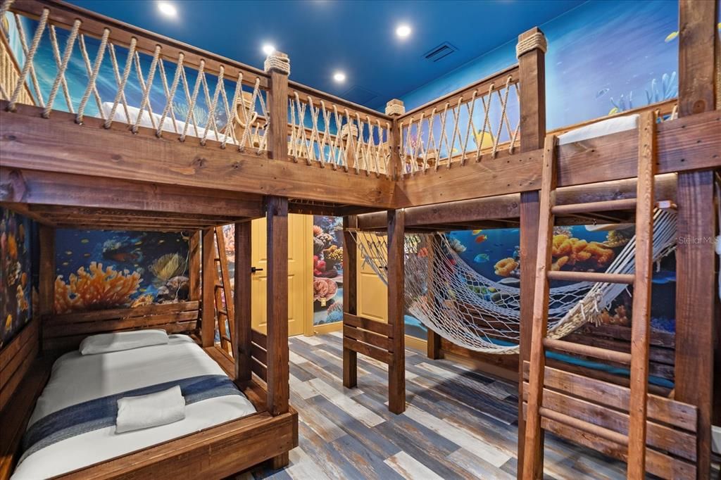 For Sale: $1,249,000 (5 beds, 5 baths, 3530 Square Feet)