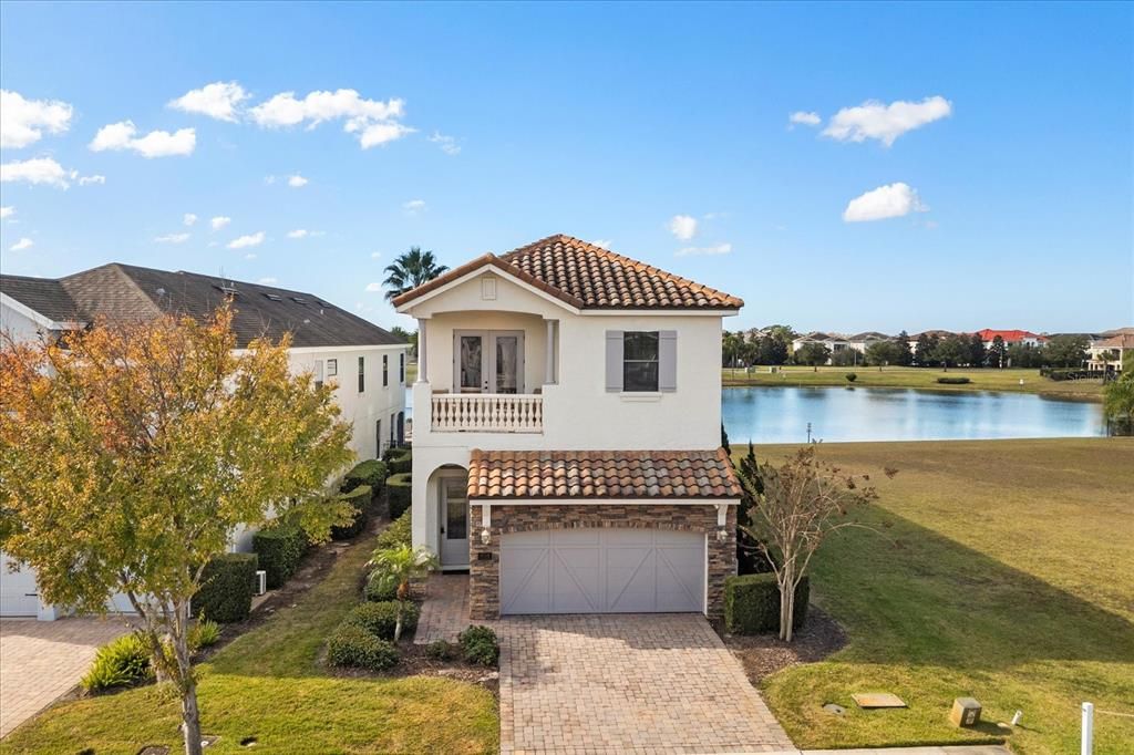 For Sale: $1,249,000 (5 beds, 5 baths, 3530 Square Feet)