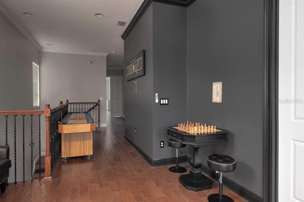 For Sale: $1,249,000 (5 beds, 5 baths, 3530 Square Feet)