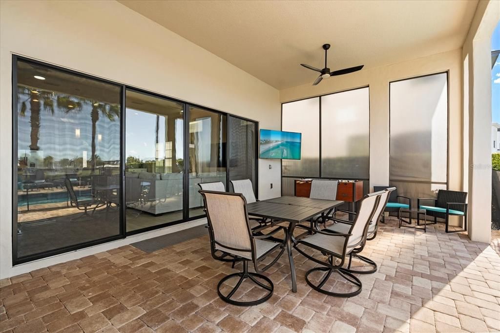 For Sale: $1,249,000 (5 beds, 5 baths, 3530 Square Feet)