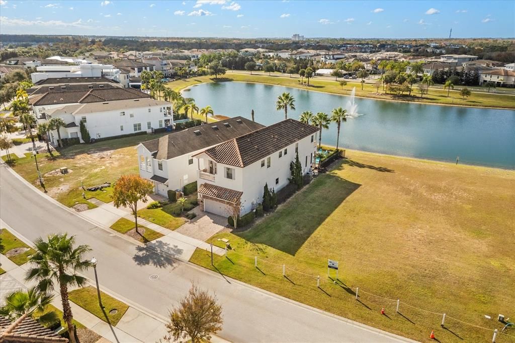 For Sale: $1,249,000 (5 beds, 5 baths, 3530 Square Feet)