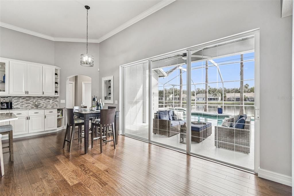 На продажу: $650,000 (4 спален, 3 ванн, 2687 Квадратных фут)