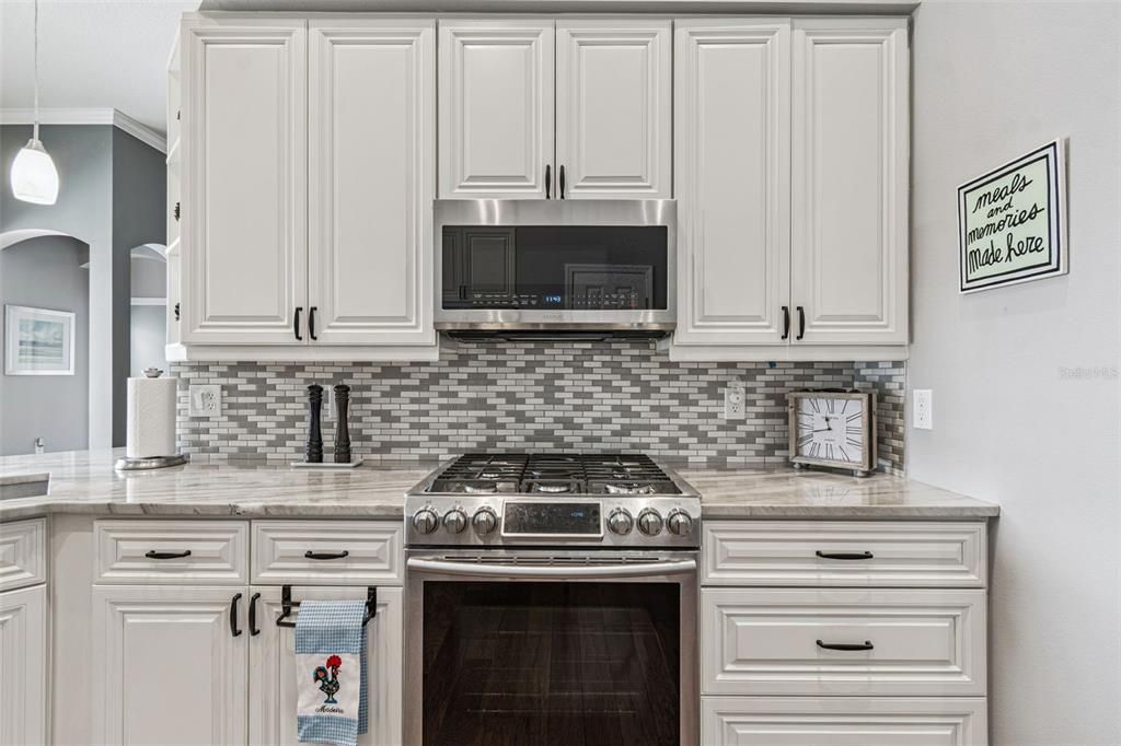 На продажу: $650,000 (4 спален, 3 ванн, 2687 Квадратных фут)